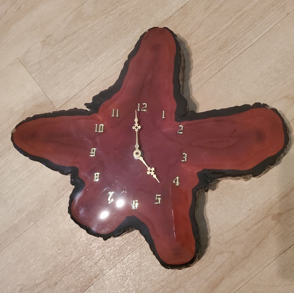 VINTAGE FLORIDA CYPRESS WOOD STUMP WALL CLOCK WITH